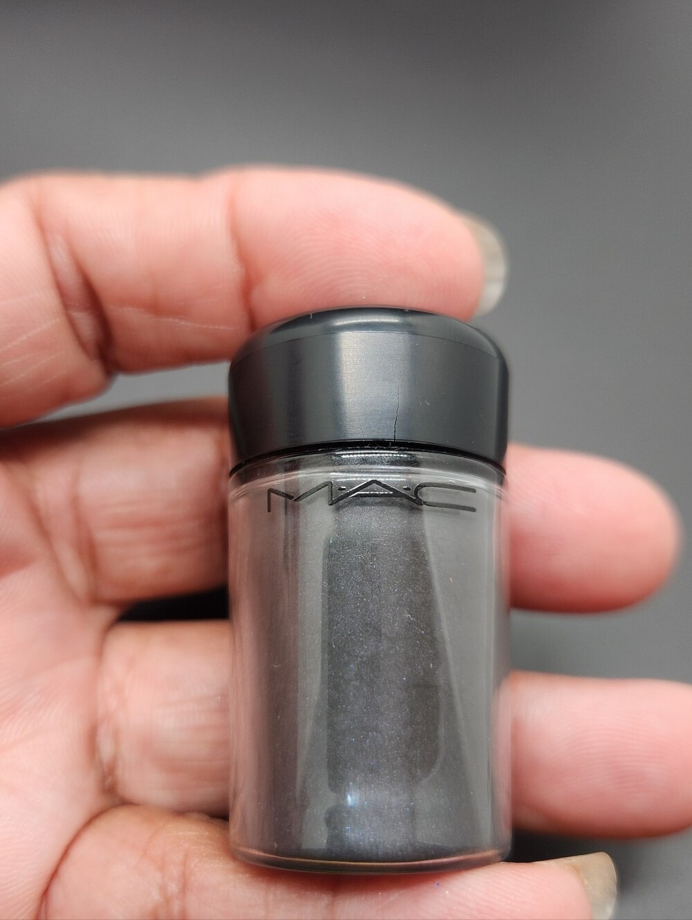 MAC Loose Pigment - "Starless Night"
